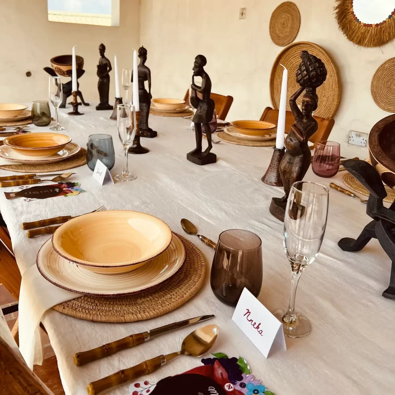 Ìlè Tablescape