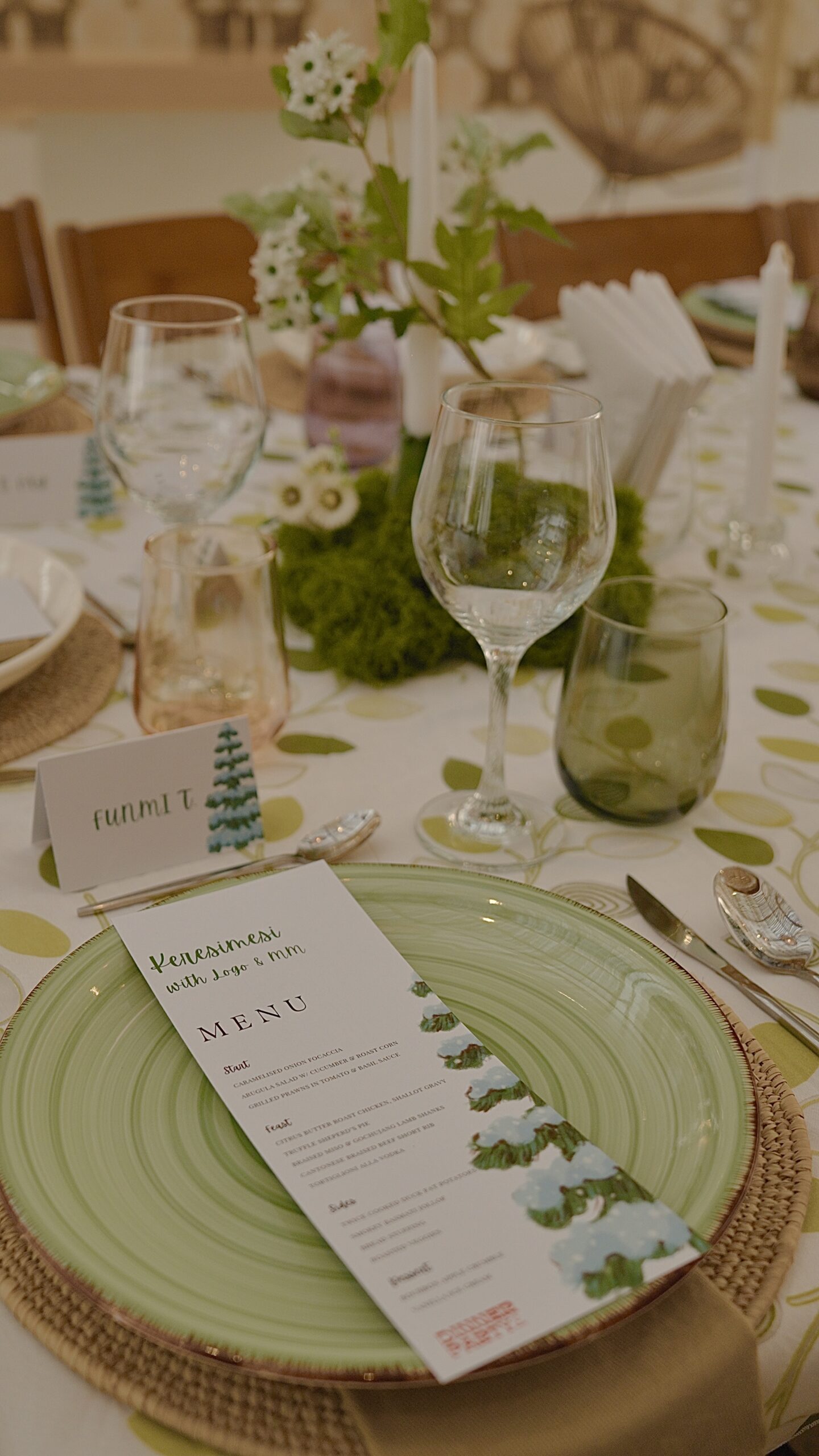 Kérésimesi Tablescape (Green)
